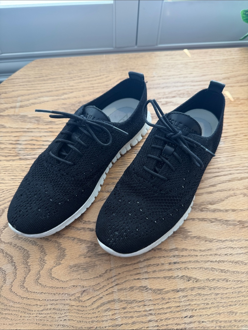 Cole Haan Black Knit Lace-Up Women’s ZeroGrand Sneakers 6.5